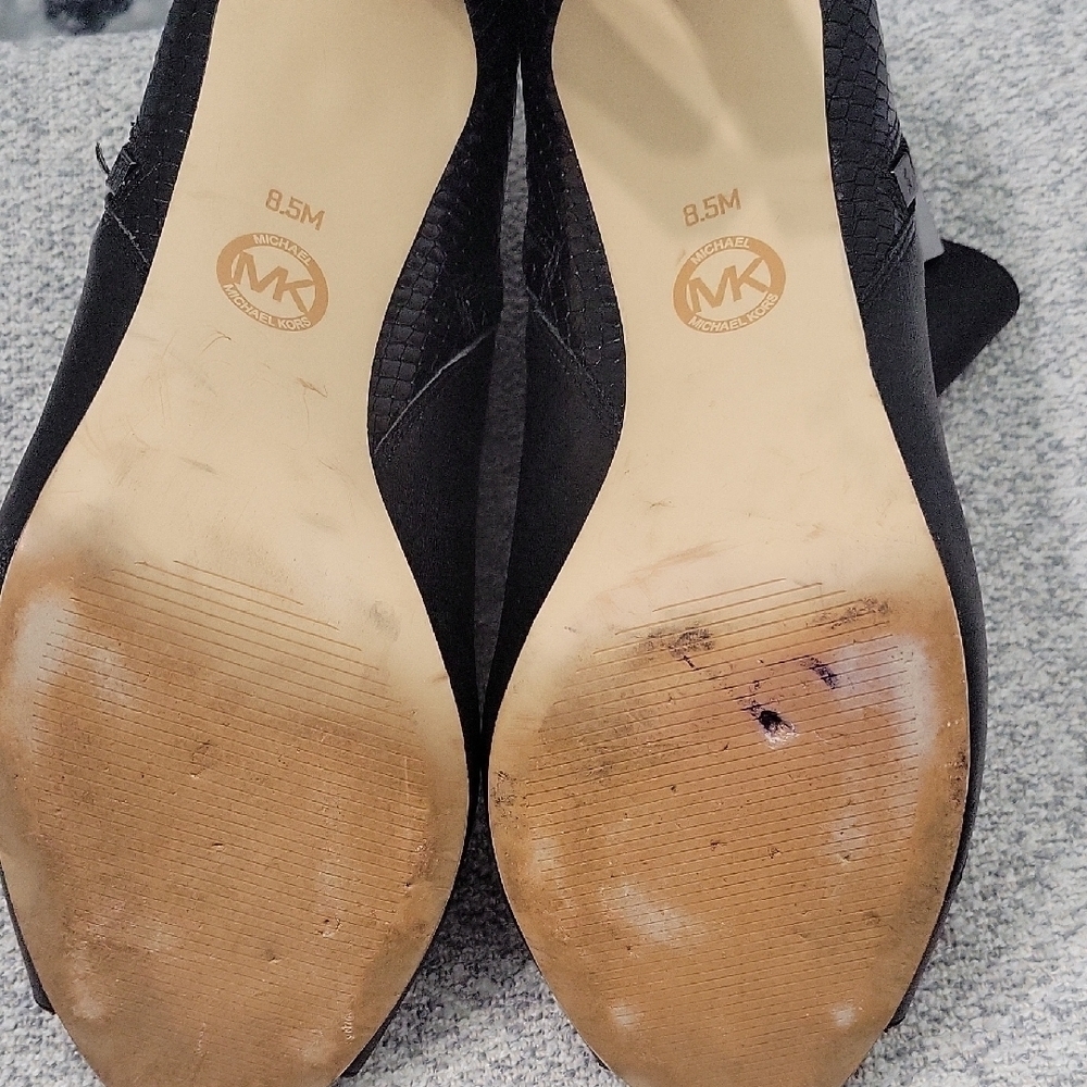 Michael Kors Elegant Black Peep-Toe Ankle Boots Size 8.5 - Picture 5 of 13